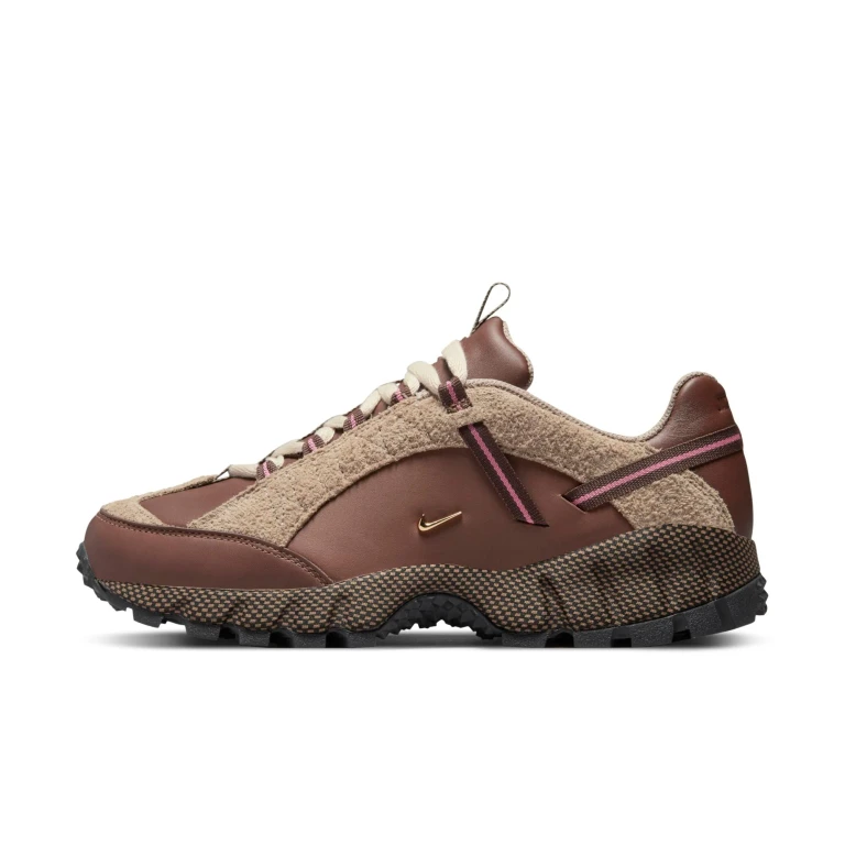Women's Air Humara Lx 'Jacquemus Ale Brown Gold' Sneakers