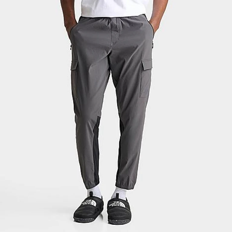 The North Face Men's Trishull Cargo Pants in Anthracite Grey/TNF Black Size: Small