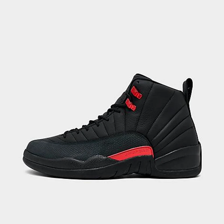 Men's Air Retro 12 Basketball Shoes in Black/Varsity Red Size: 7.5