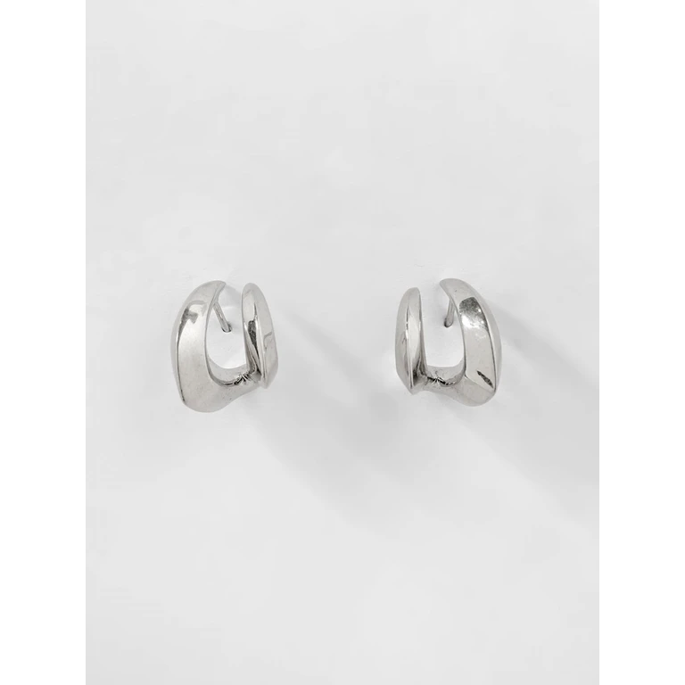 Asymmetrical Metal Dangle Earring with Engraved Logo (CAOEA009PSILVER)