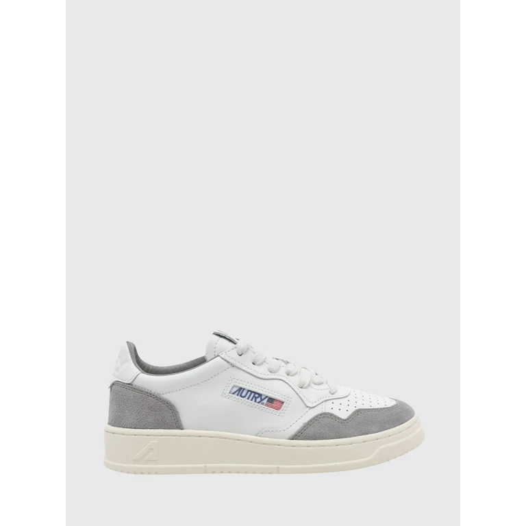 Medalist Low Bicolor Leather Sneakers with Perforated Toe (AULWFT15)