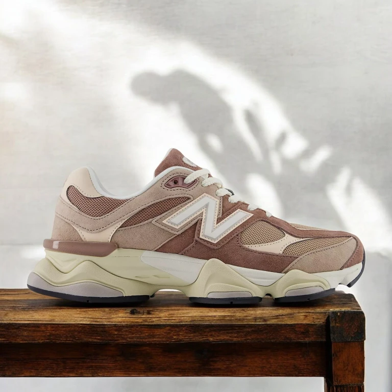 Men's U9060V1 Sneakers
