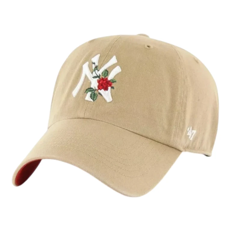 Clean Up New York Yankees Thorn Strapback Hat - Khaki Adjustable Cap
