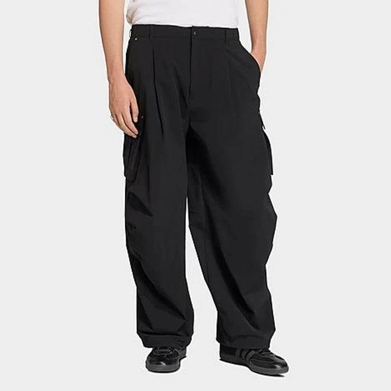 adidas Men's Originals Premium Essentials Utility Cargo Pants in Black Size: 34