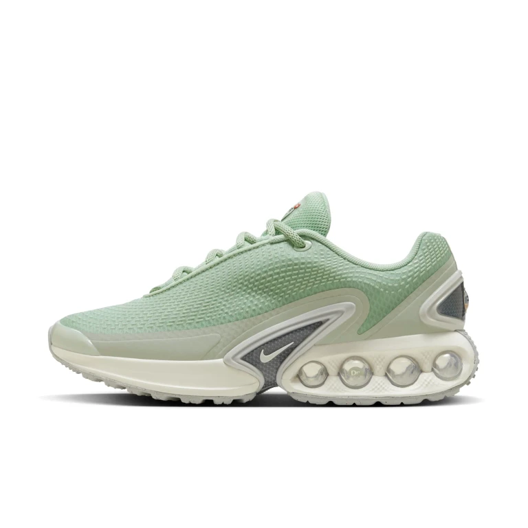 Women's Air Max Dn Se Sneakers
