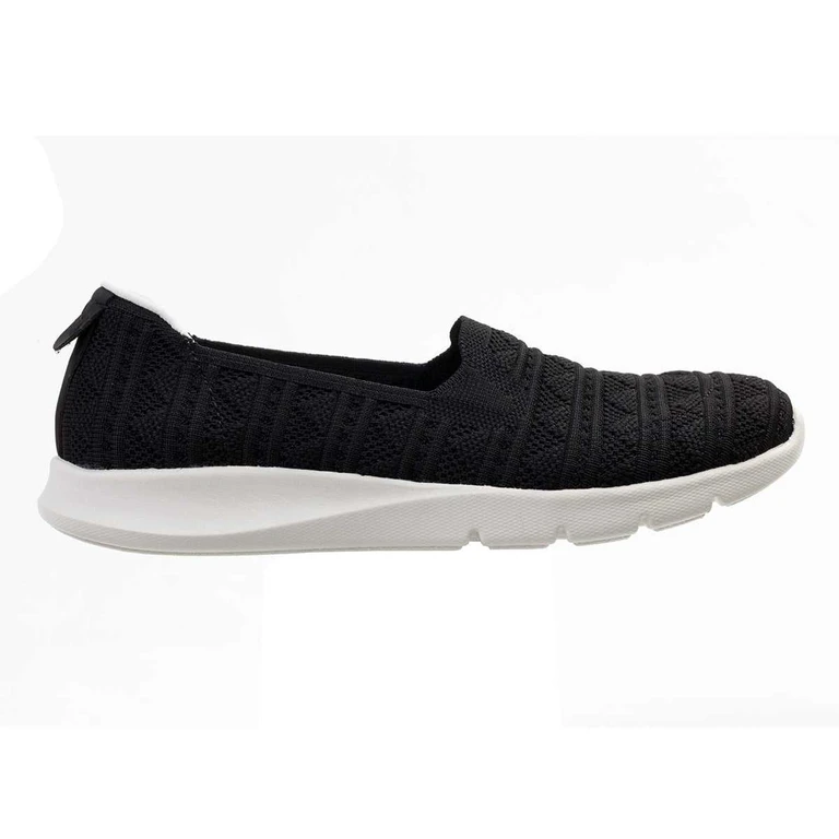 Comfort Stretch Crochet Sneakers - Medium