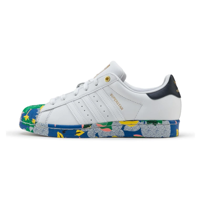 Women's Superstar Sneakers