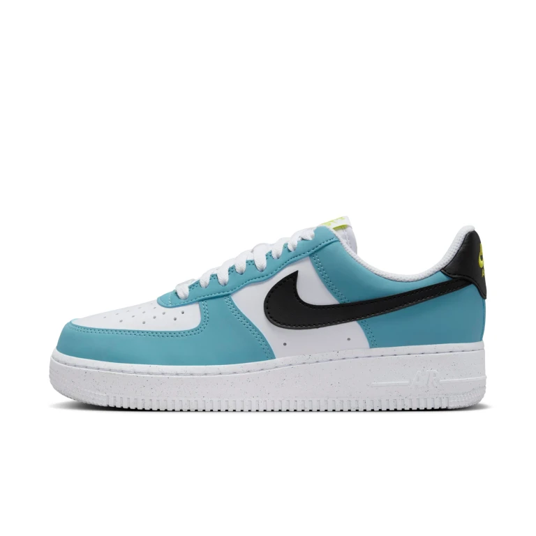 Women's Air Force 1 '07 Ne Sneakers