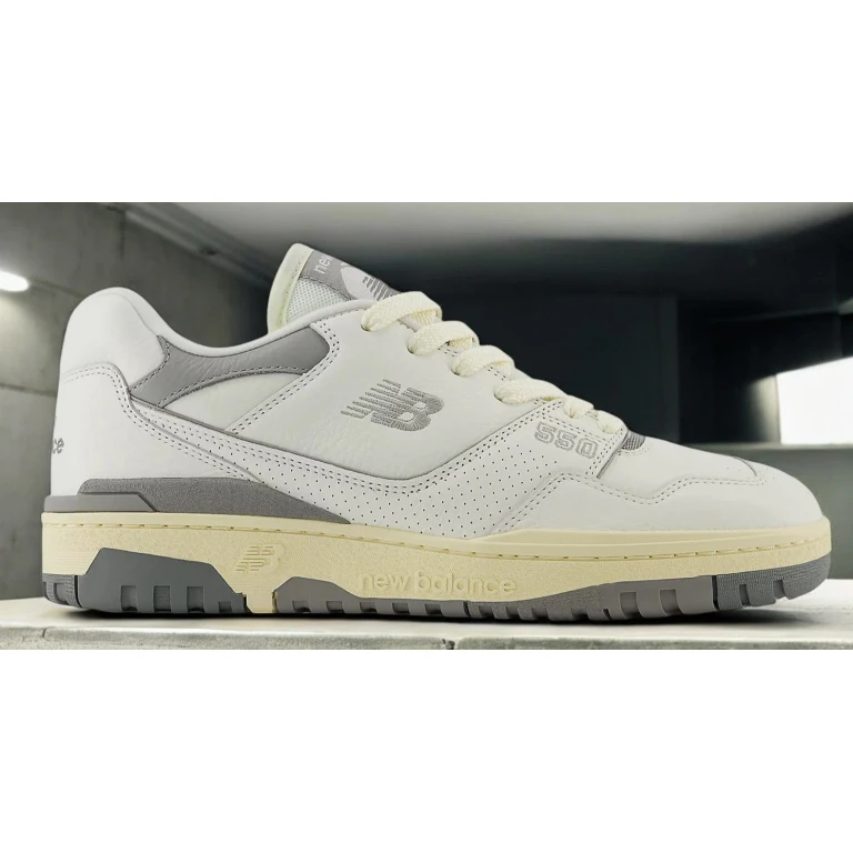 Men's 550 'Away Grey Mini Logo' Sneakers