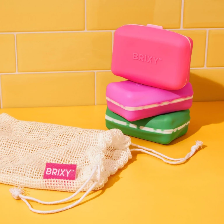 Small Shampoo Bar Travel Case Set (Last Call)
