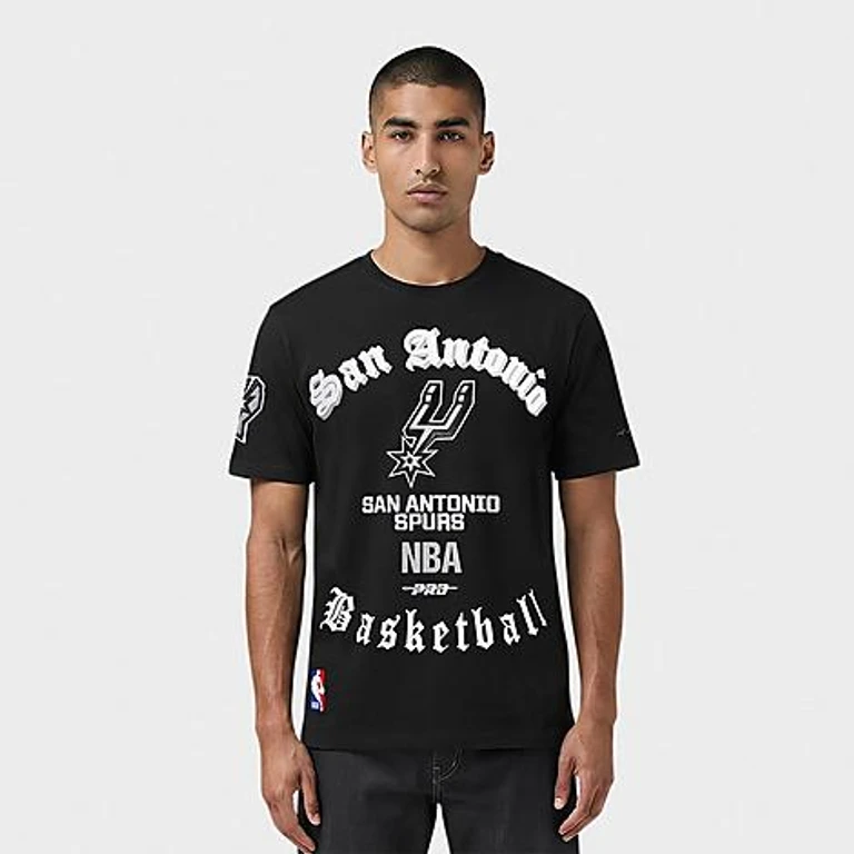 Pro Standard Men's San Antonio Spurs NBA Old English T-Shirt in Black Size: Small