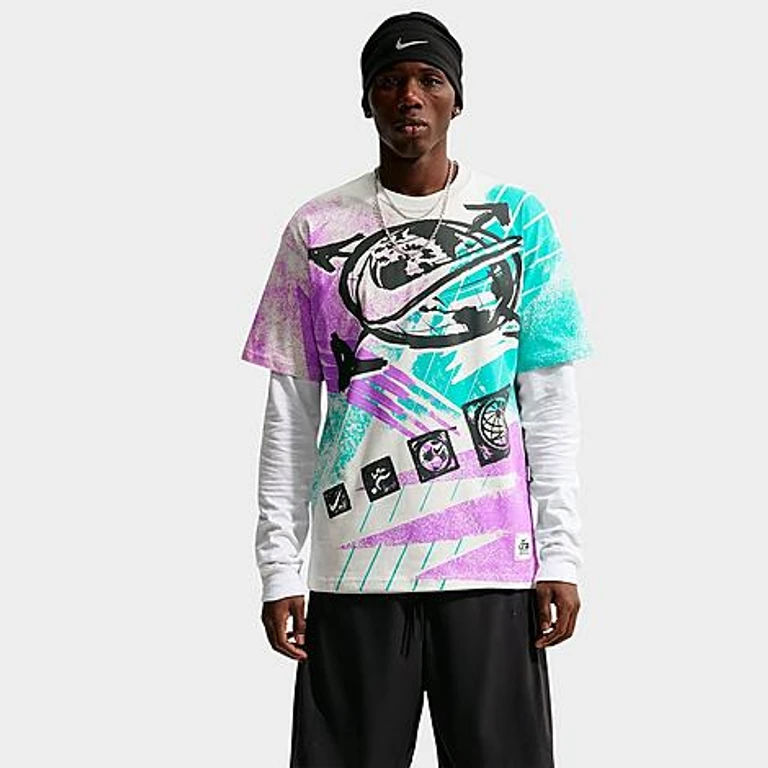 Nike Men's Sportswear Post Stamp T-Shirt in Spruce Aura Size: XS