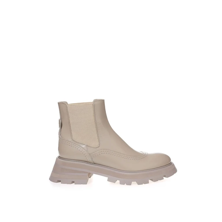 Alexander McQueen Beige Leather Chelsea Boots - Women