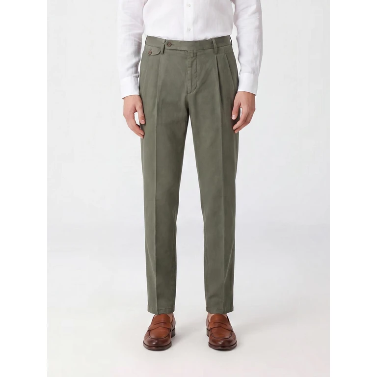 Slim Fit Chinos in a Cotton and Linen Blend (BG0230005900082)