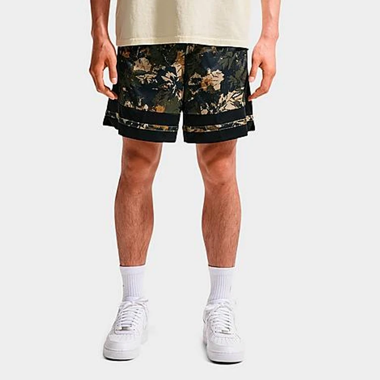 Nike Men's Classic Dri-FIT Graphic Print 8" Basketball Shorts in Parachute Beige/Black Size: XS