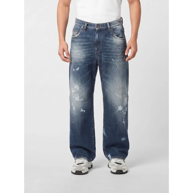Jeans Men color Denim (AAECMDT4237PDE004N24SM)