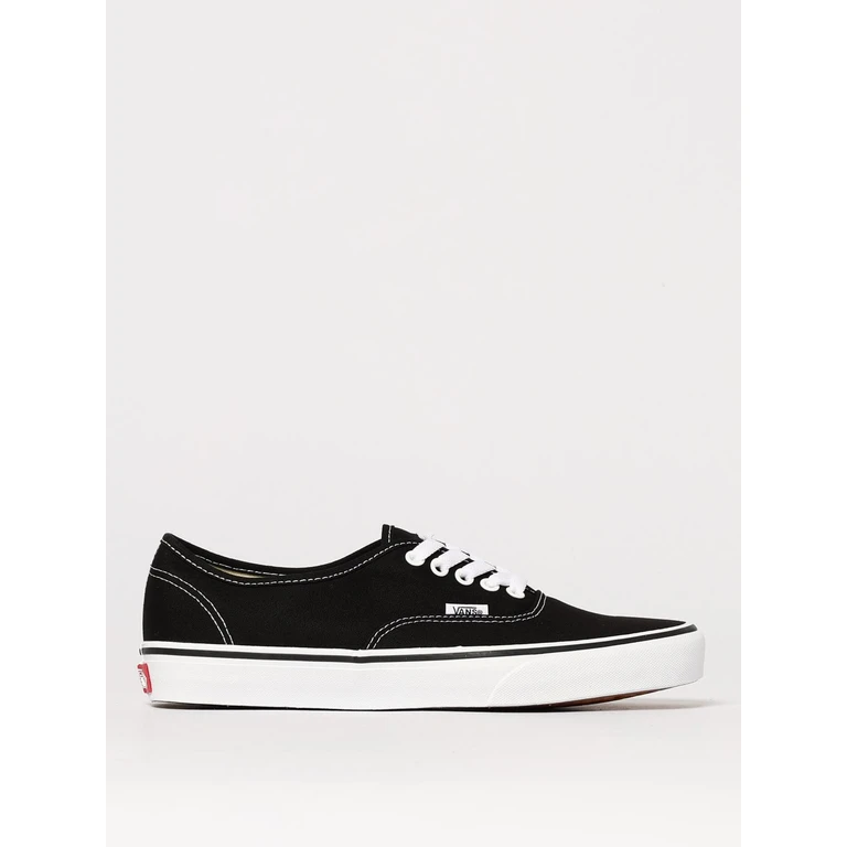 Sneakers Men color Black (VN000EE3BLK1)