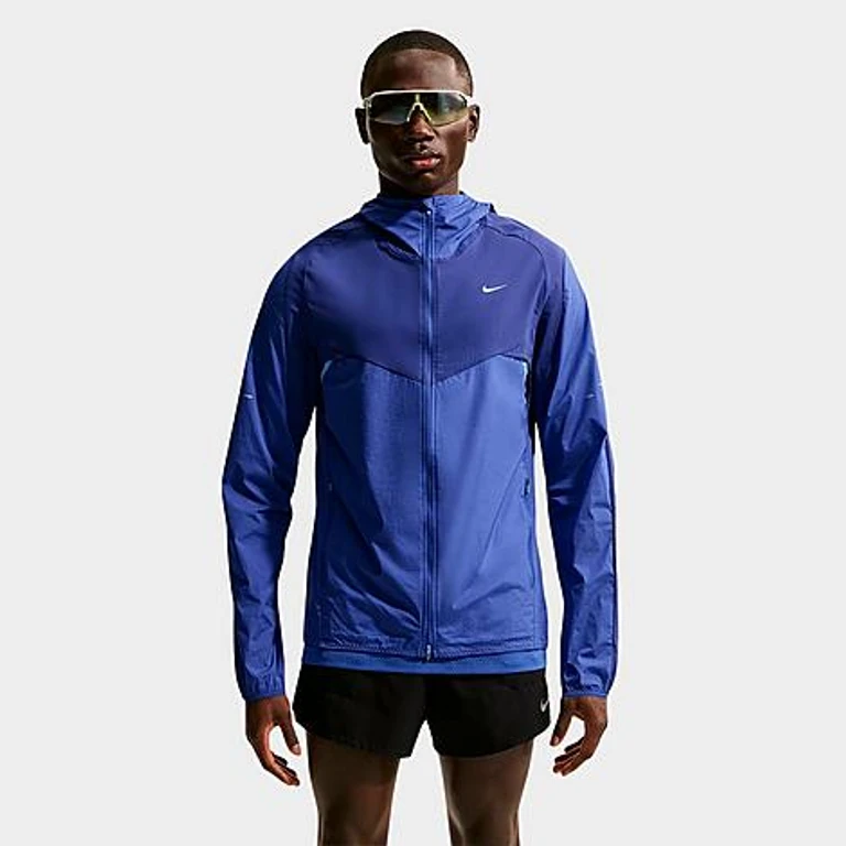 Nike Men's Stride Plus Repel Running Jacket in Deep Royal Blue/Lapis/Royal Pulse Size: Small