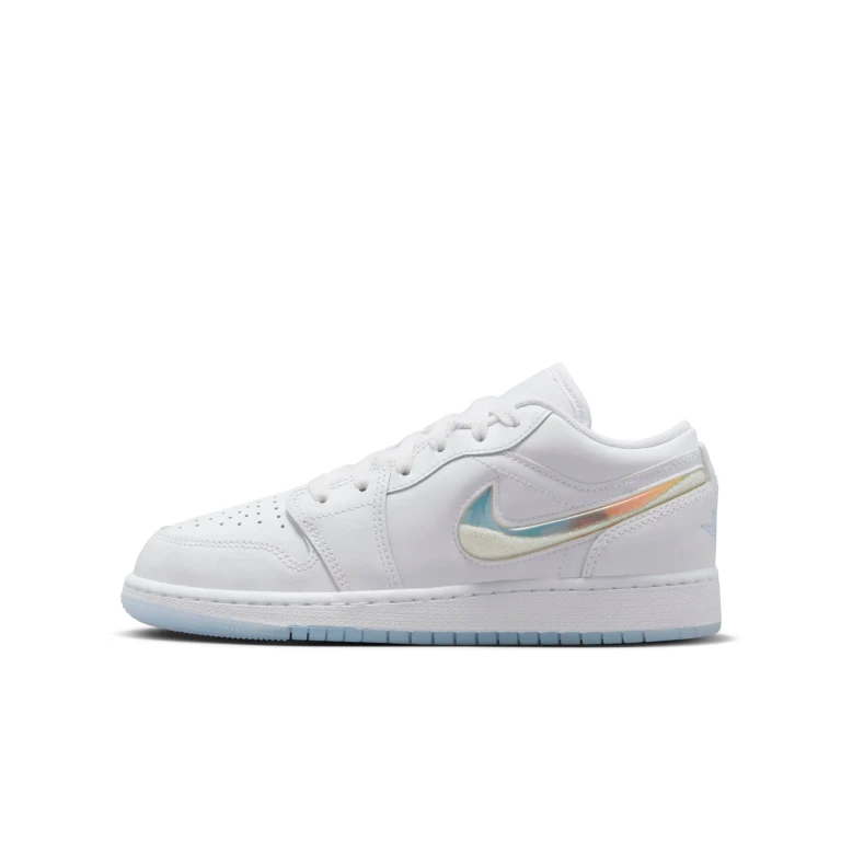 Grade School Retro 1 Low Se 'Glitter Swooshes' Gs Sneakers