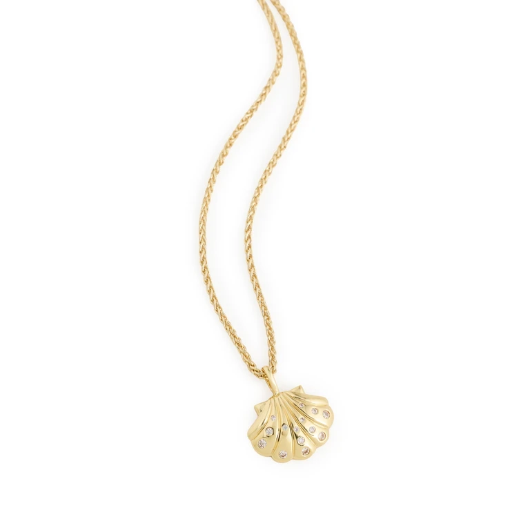 Gold Scallop Necklace Gold One Size