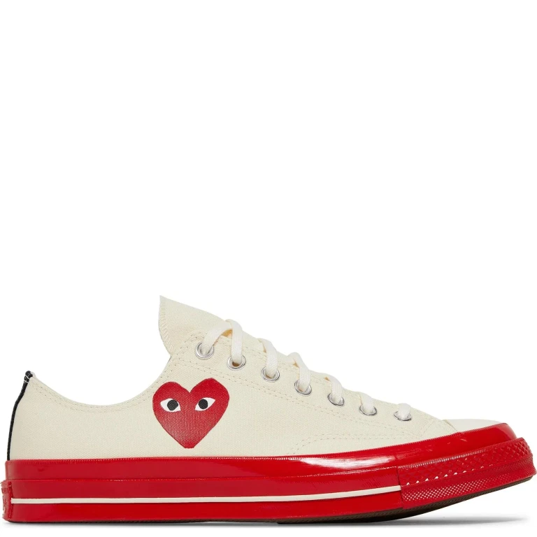Men's Play Chuck Taylor Low Sneakers