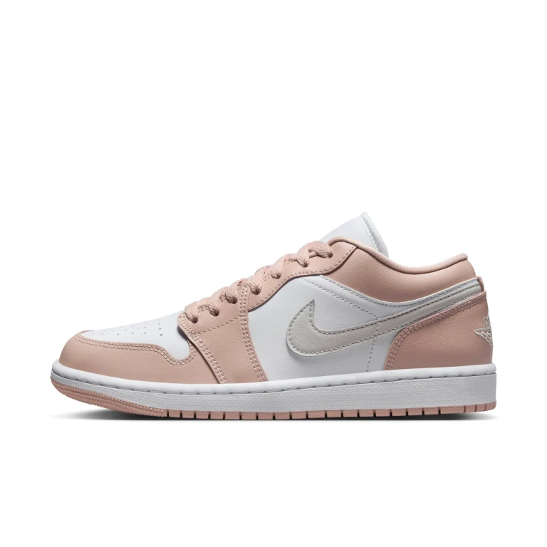 Women's Retro 1 Low Sneakers