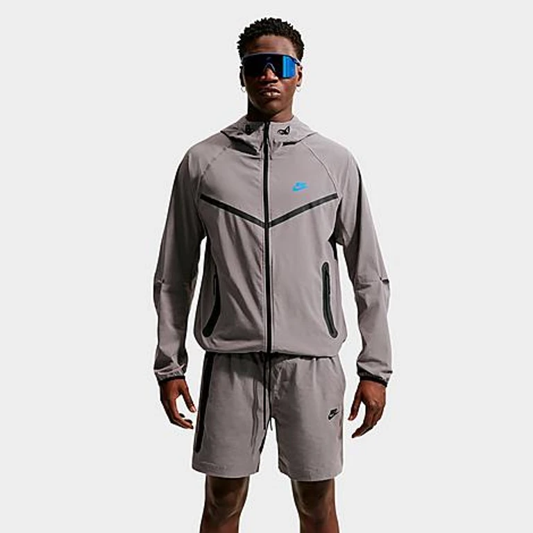Nike Men's Tech Dri-FIT Woven Full-Zip Windrunner Jacket in Pencil Point/Pencil Point/Blue Crystal Size: XS