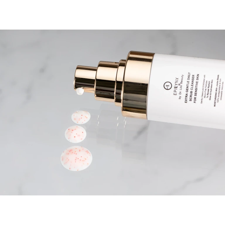 Gentle Exfoliating Face Scrub - Hyaluronic Acid, Aloe Vera & Biodegradable Jojoba Beads