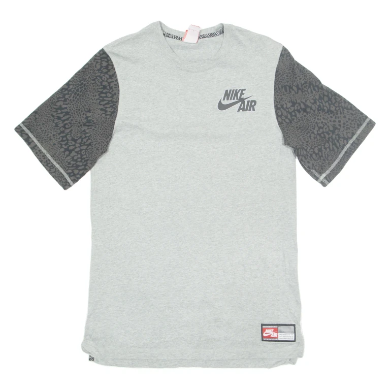 NIKE Womens T-Shirt Grey M