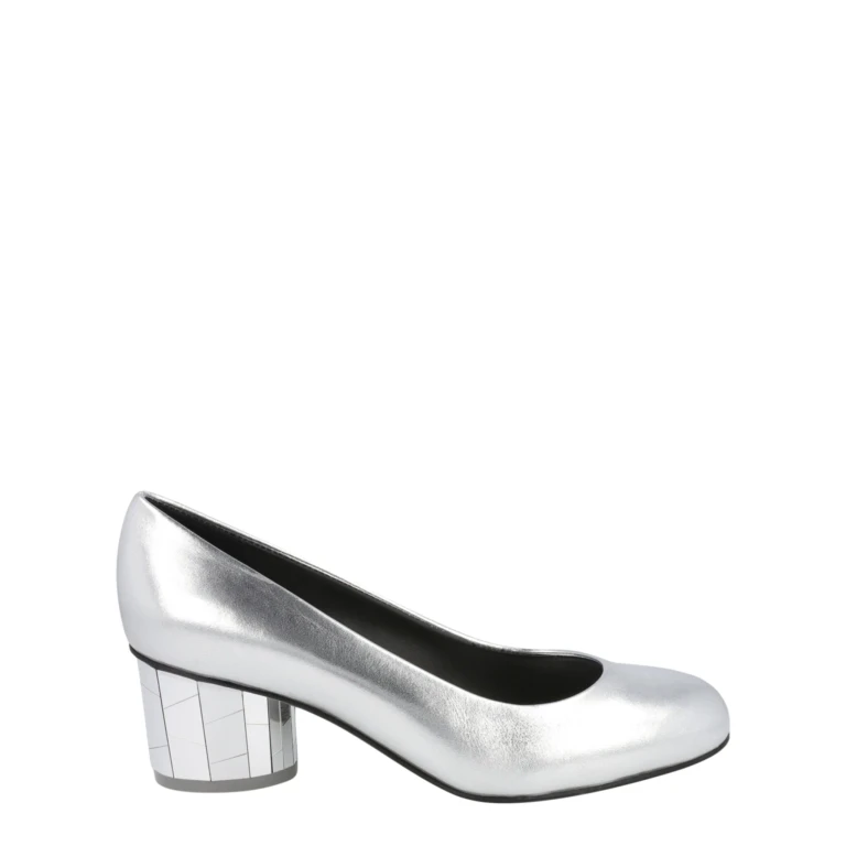 Farrah Pumps