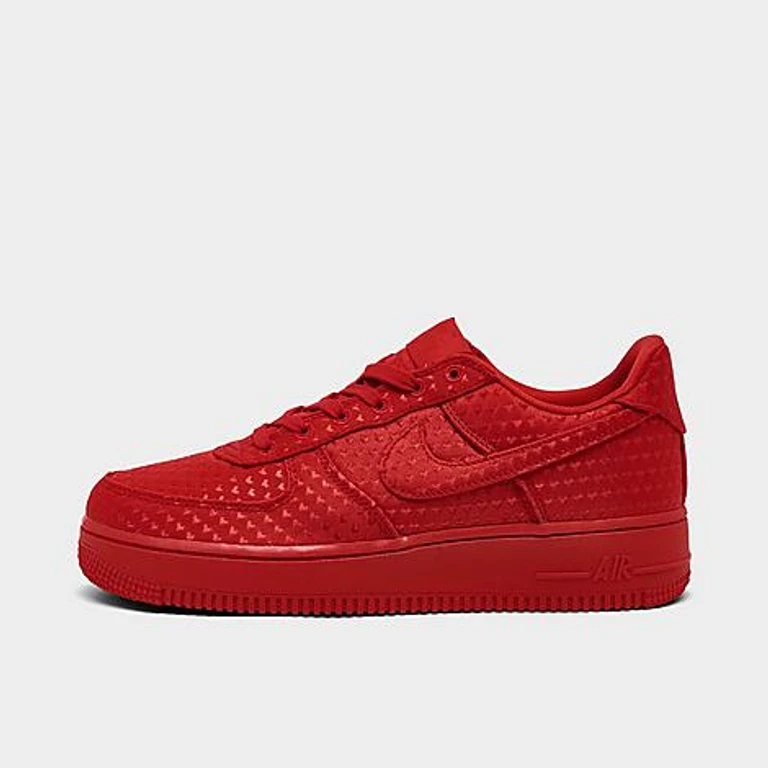 Air Force 1 '07 SE Casual Shoes in University Red/University Red/Black