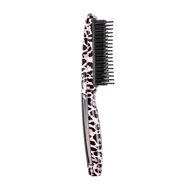 Calista Triangl Pro Heated Detailer Brush