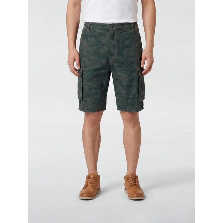 Camouflage Print Cotton Cargo Shorts with Mid-Rise Waist (2610017AOP)