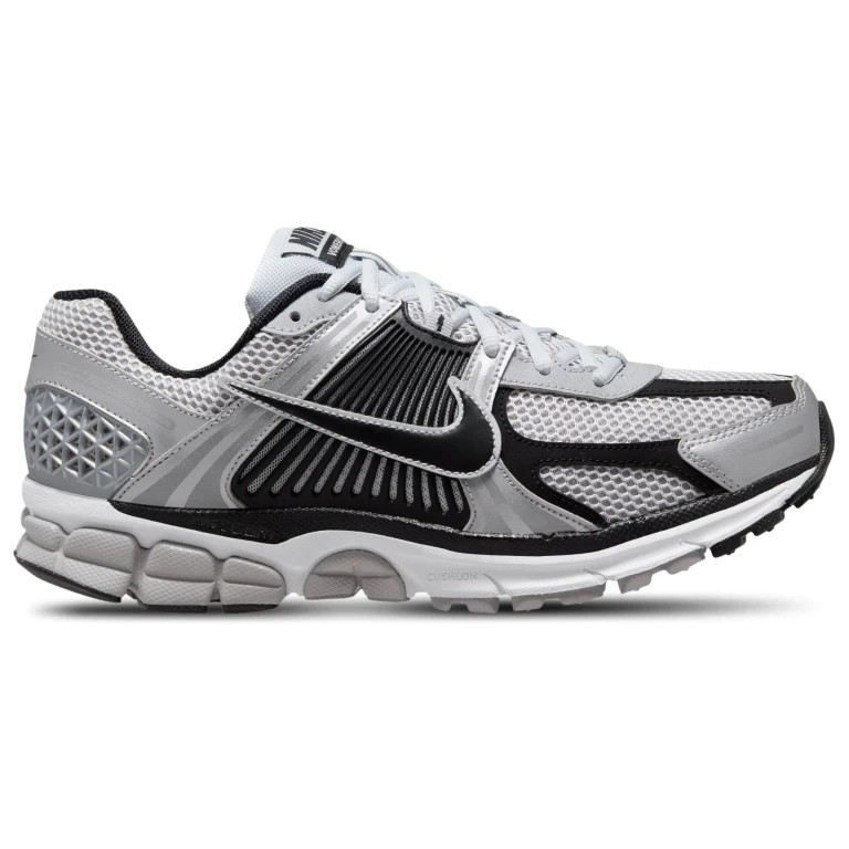 [fj4151-004] Mens Nike Zoom Vomero 5 'metallic Silver'