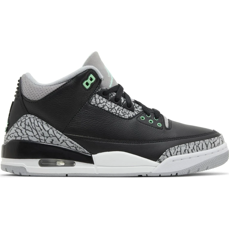 Men's Retro 3 "Green Glow" Sneakers