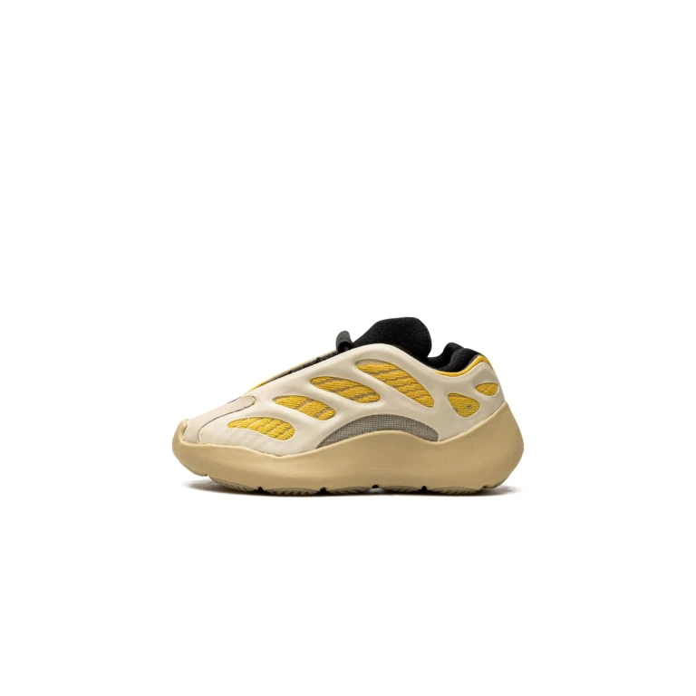 Infants Yeezy 700 V3 Sneakers