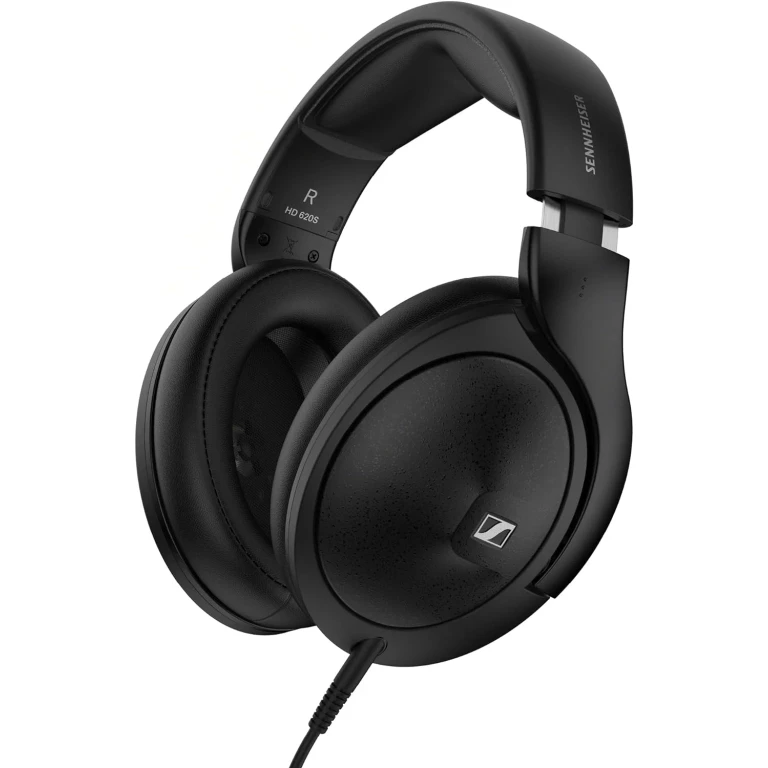 HD 620S Closed-Back Wired Over-Ear Headphones