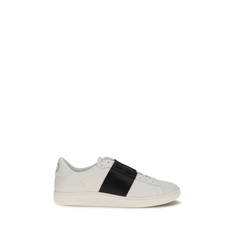 Valentino Garavani Black Calf Leather Bos Taurus Low Top Sneakers - Men