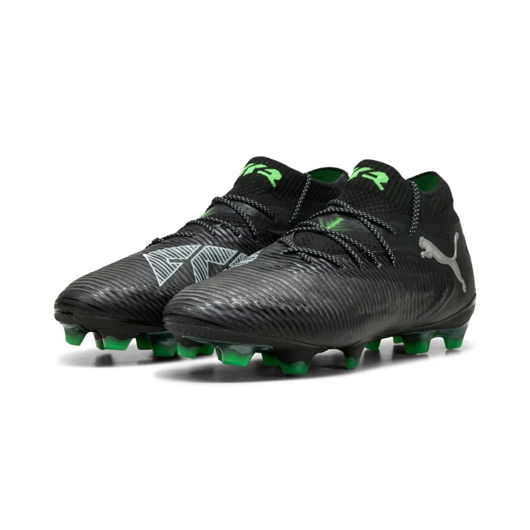 Men's Future 8 Ultimate Fg Sneakers