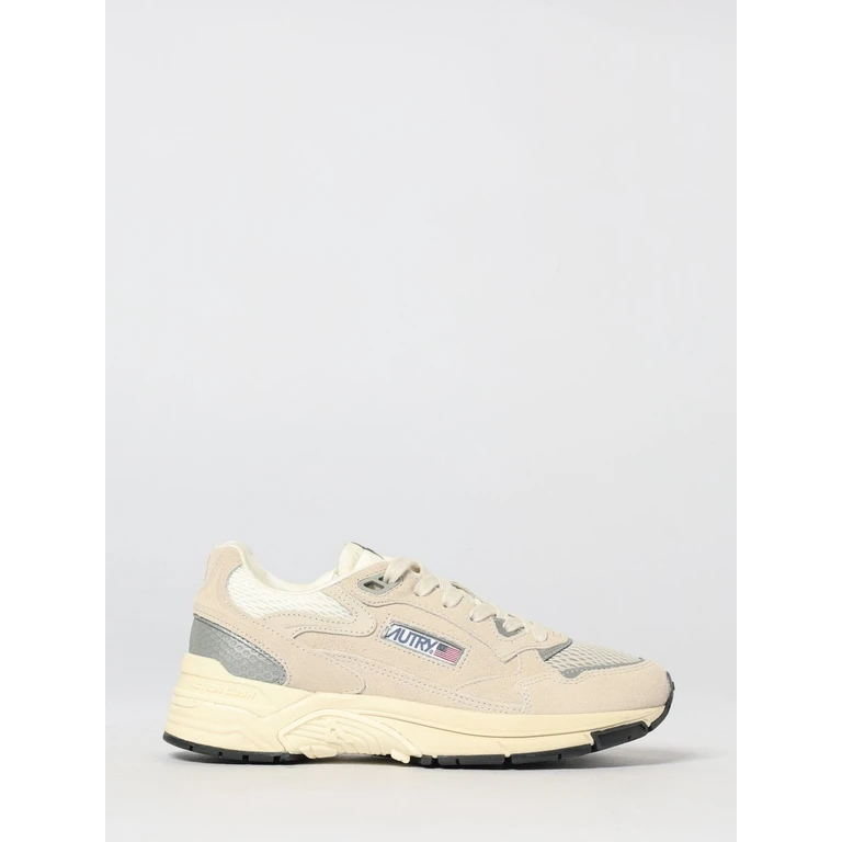 AUTRY Sneakers Woman color Beige (HYLWUM19)