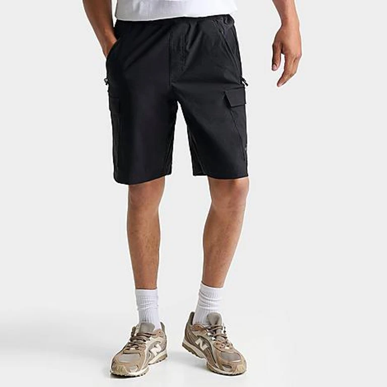 The North Face Men's Trishul Cargo Shorts in TNF Black Size: Small