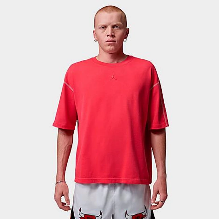Nike Men's Jordan Flight Heavyweight Washed T-Shirt in University Red/Sail/University Red Size: XS