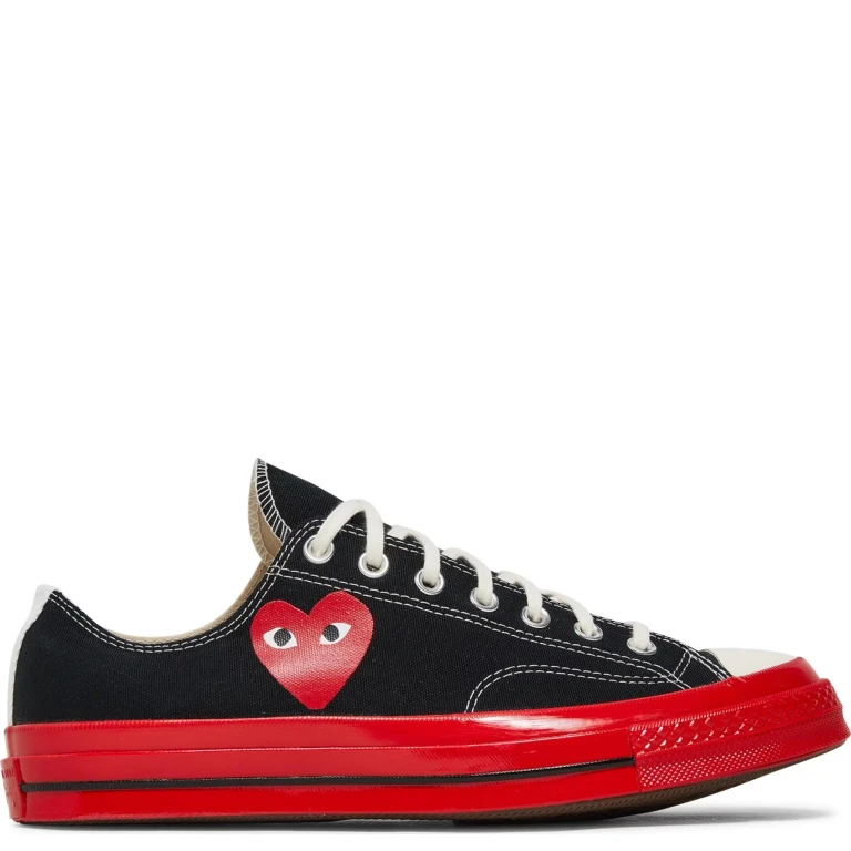 Men's Play Chuck Taylor Low Sneakers