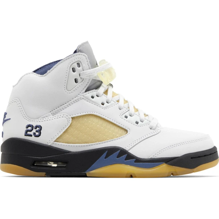 Women's Retro 5 X A Ma Maniére Sneakers