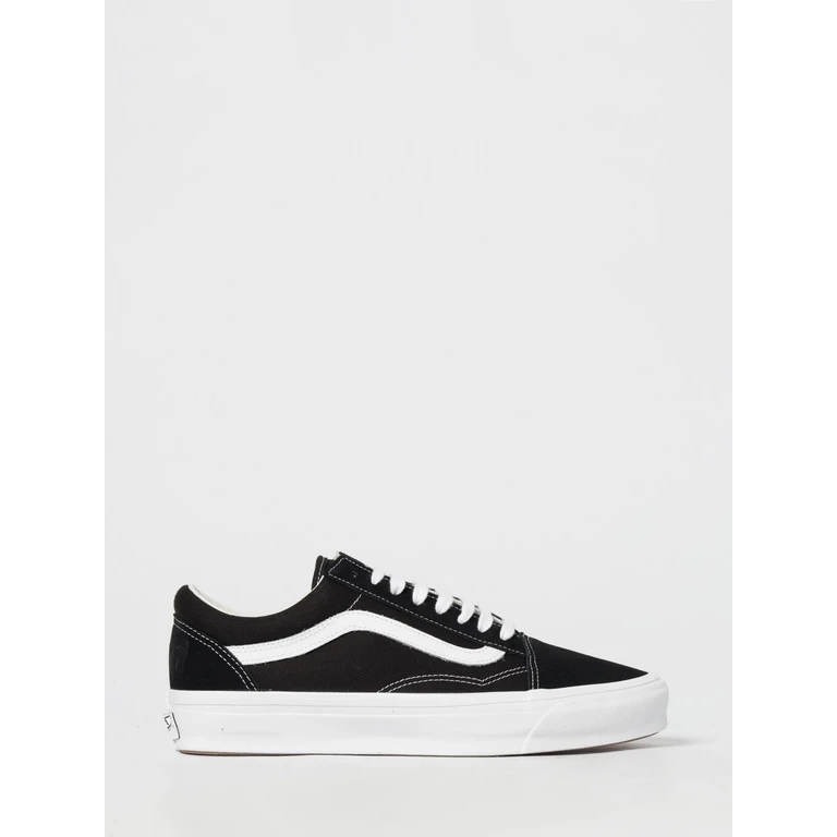 Sneakers Men color Black (VN000CQDBA21)