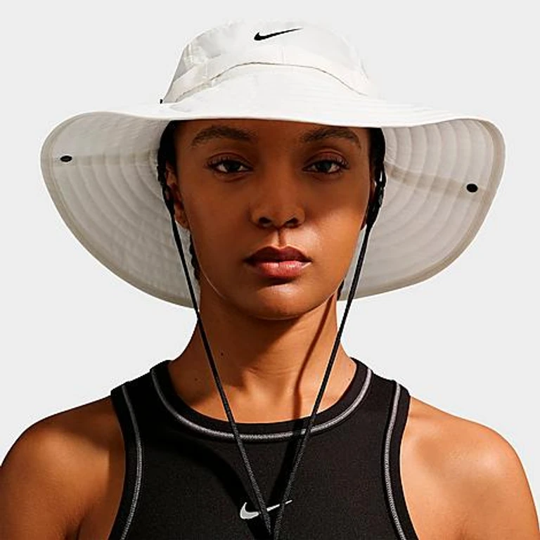 Nike Apex Dri-FIT Bucket Hat in Sail/Anthracite/Black Size: Small