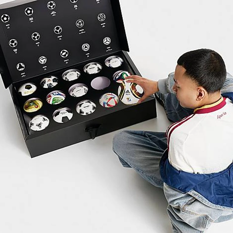 World Cup Historical Mini Ball Set in Multi