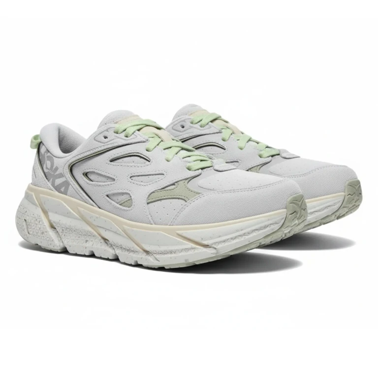 Men's U Clifton L Suede Athletic Shoes