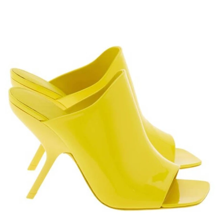 Ferragamo Era X5 Patent Leather Mules, Size 7 C (01G360 766381)