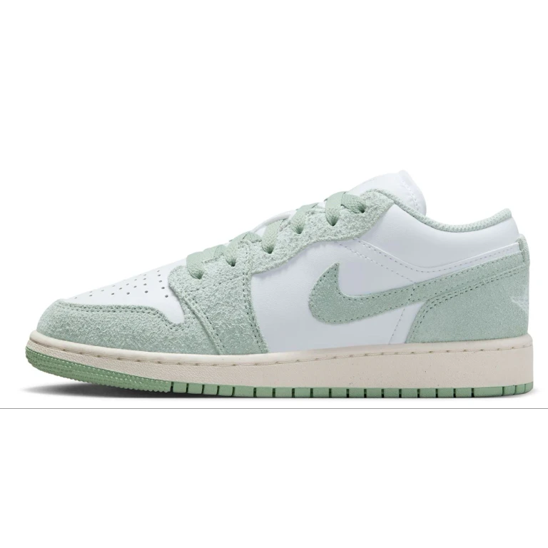 Grade School Retro 1 Low Se Gs 'White Seafoam' Sneakers
